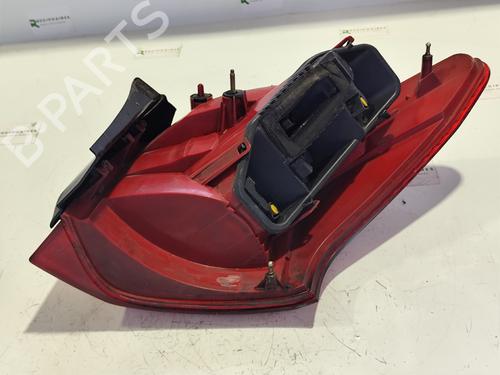 Left taillight PEUGEOT 407 SW (6E_, 6D_) 2.0 HDi | BP31738894C34