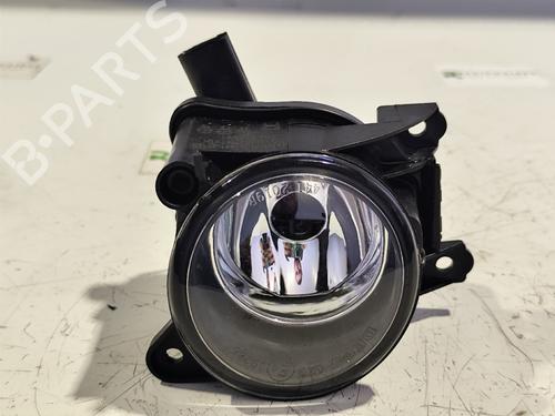 Feu de brouillard avant droit VW POLO (6N2) 1.0 (50 hp) 31739043
