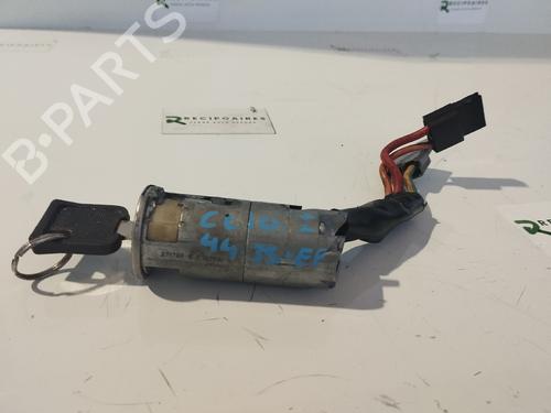 Interruttore RENAULT CLIO I (B/C57_, 5/357_) 1.9 D (B/C/S576, B/C/S57L) (64 hp) 31739098