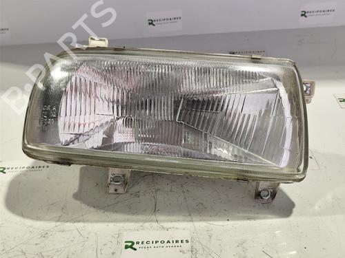 Used Right headlight VW VENTO (1H2) 1.9 TD (75 hp) 31739156