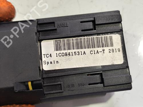 Headlight switch VW POLO (6N2) 1.0 | BP31739181I24