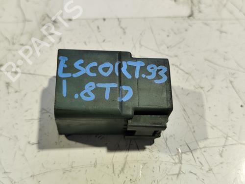 Used Electronic module FORD ESCORT VI Saloon (GAL, AFL) 1.8 Turbo D (70 hp) 31739221
