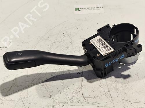 Commande de phare SKODA OCTAVIA I Combi (1U5) 1.9 TDI (110 hp) 31739471