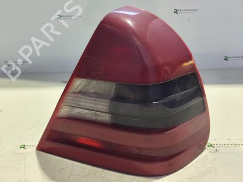 Used Right taillight MERCEDES-BENZ C-CLASS (W202) C 180 (202.018) (122 hp) 31739533