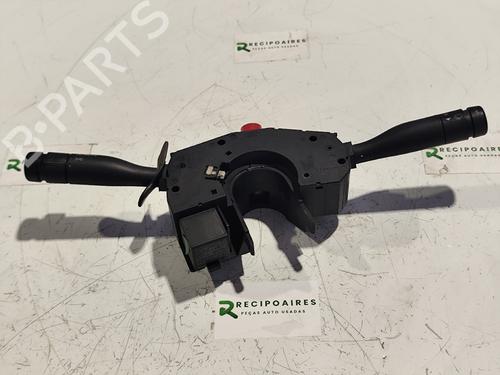 Used Headlight switch FORD FIESTA III (GFJ) 1.1 (50 hp) 31739535
