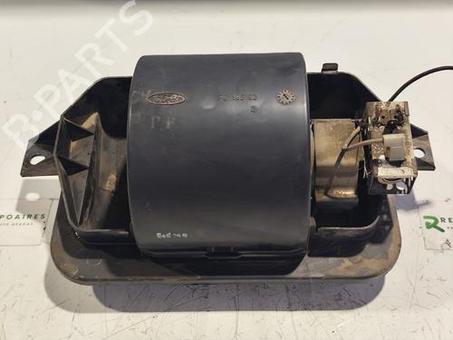 Used Heater blower motor FORD FIESTA III (GFJ) 1.1 (50 hp) 31739542