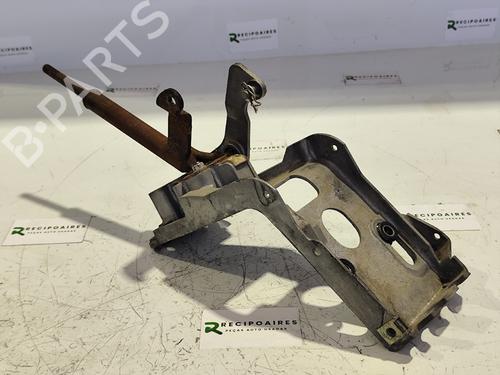 Used Gear lever ISUZU ELF Platform/Chassis (NKR8_, NKQ8_) [2003-2026]  31739704