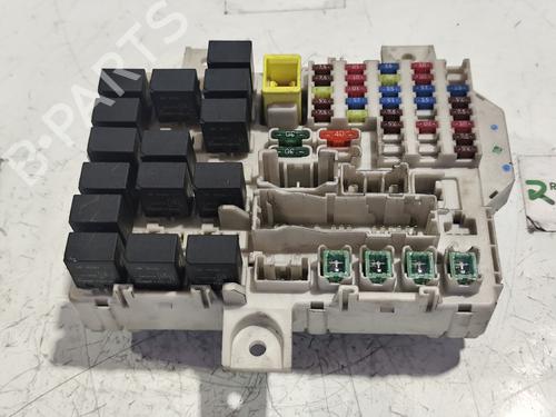 Sikringsdåse MITSUBISHI COLT VI (Z3_A, Z2_A) 1.1 (Z31A, Z32A) (75 hp) 31739902