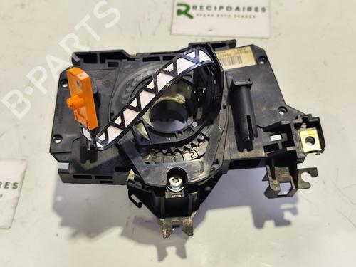 squib-airbag-renault-clio-ii-bb_-cb_-1998-1999-2000-2001-2002-2003-2004-2005-2006-2007-2008-2009-2010-2011-2012-2013-2014-2015-2016-31740395 main image