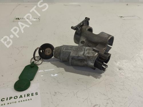 Kombi Kontakt / Stilkkontakt VW JETTA II (19E, 1G2, 165) 1.6 D (54 hp) 31740523