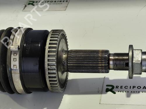 Left front driveshaft KIA SPORTAGE IV (QL, QLE) 1.6 CRDi Eco-Dynamics+ | BP31740532M38