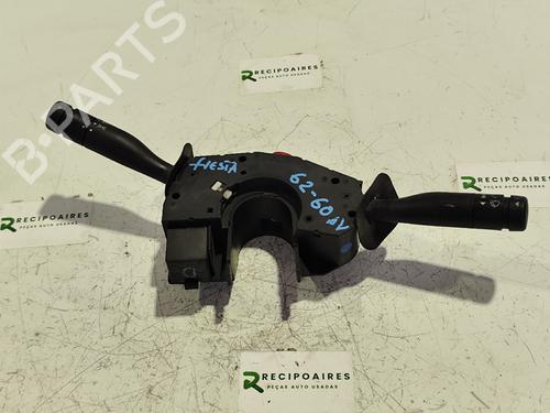 Used Headlight switch FORD FIESTA Box Body/MPV (F3L, F5L) [1989-1996]  31740762