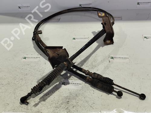 Used Gear lever MITSUBISHI L 300 III Van (P0_V, P1_V, P2_V) 2.5 D (P05V, P15V) (75 hp) 31740764