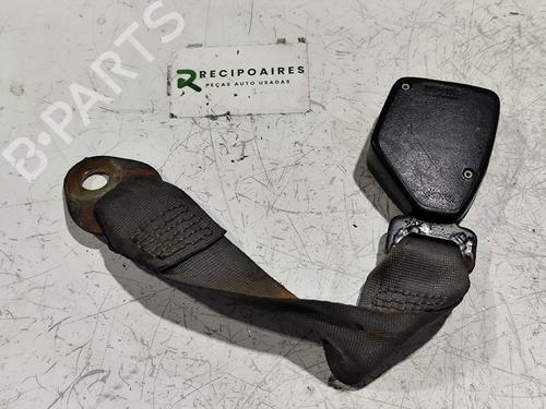 Sikkerhetsbelte bak i midten MITSUBISHI L 300 III Van (P0_V, P1_V, P2_V) 2.5 D (P05V, P15V) (75 hp) 31740894