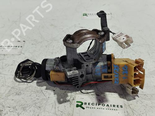 Used Switch MAZDA DEMIO (DW) 1.3 i 16V (DW3W) (72 hp) 31740908