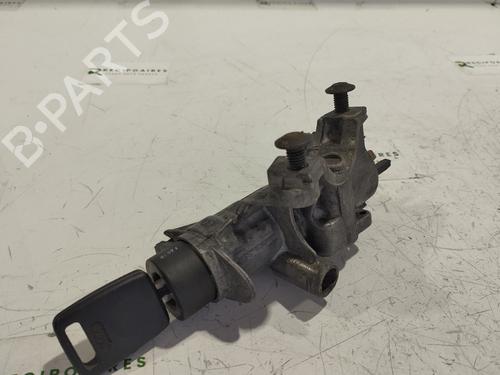 Used Switch AUDI A3 (8L1) 1.9 TDI (100 hp) 31741099