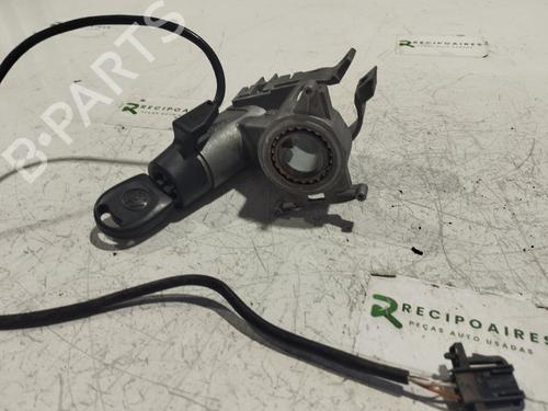 Interruttore VW POLO III (6N1) 55 1.3 (55 hp) 31741323