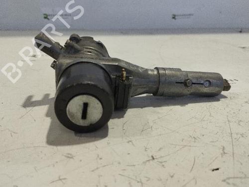 Used Switch MERCEDES-BENZ 123 Saloon (W123) 200 D (60 hp) 31741422