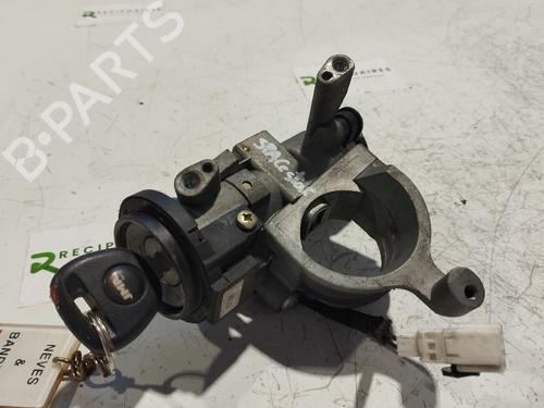 Used Switch MITSUBISHI SPACE STAR MPV (DG_A) 1.9 DI-D (DG4A) (115 hp) 31741448