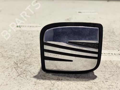 Used Tailgate handle SEAT IBIZA III (6L1) 1.2 (64 hp) 31741802