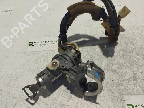 Używane Przełącznik HONDA CIVIC V Hatchback (EG, EH) 1.5 i 16V (EG4) (94 hp) 31742477