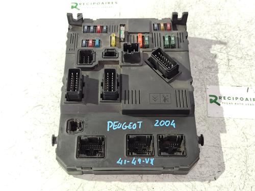 Used Fuse box PEUGEOT PARTNER Box Body/MPV (5_, G_) 1.9 D (69 hp) 31743526