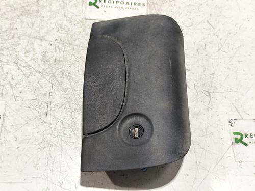 Used Tailgate handle RENAULT KANGOO (KC0/1_) D 55 1.9 (KC0D) (54 hp) 31744105