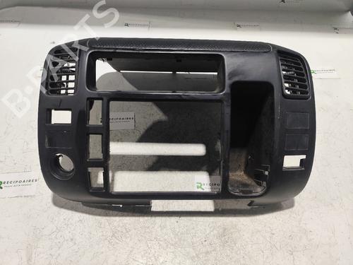 Rejilla aireadora TOYOTA DYNA Platform/Chassis (KD_, LY_, _Y2_, _U3_, _U4_, _U6_, _U8 [1999-2026]  31744519