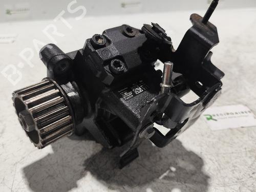 Used Injection pump RENAULT MEGANE IV Hatchback (B9A/M/N_) 1.5 dCi 110 (B9A3) (110 hp) 31744615