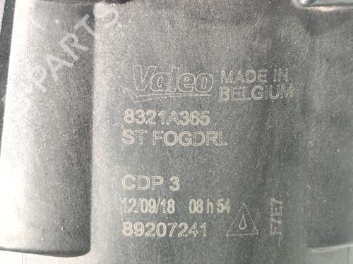 Right front fog light MITSUBISHI MIRAGE / SPACE STAR VI Hatchback (A0_A) 1.2 (A03A) | BP31744629C31