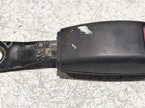 Used Front right seatbelt TOYOTA STARLET (_P8_) 1.0 (EP80_, EP80R) (54 hp) 31744975