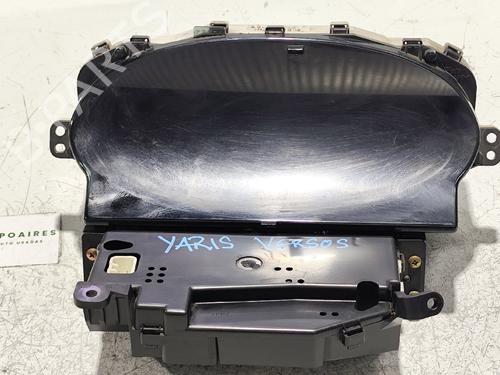 Used Instrument cluster TOYOTA YARIS VERSO (_P2_) 1.3 (NCP20_, NCP22_, NCP20R, NCP22R) (84 hp) 31745111