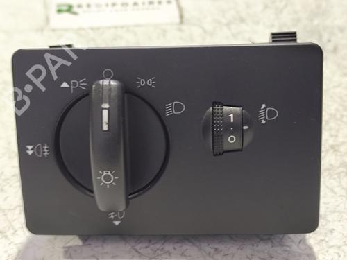 Used Headlight switch FORD FOCUS II Turnier (DA_, FFS, DS) 1.6 TDCi (90 hp) 31745119