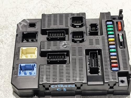 Used Fuse box CITROËN C3 I (FC_, FN_) 1.4 HDi (70 hp) 31745128