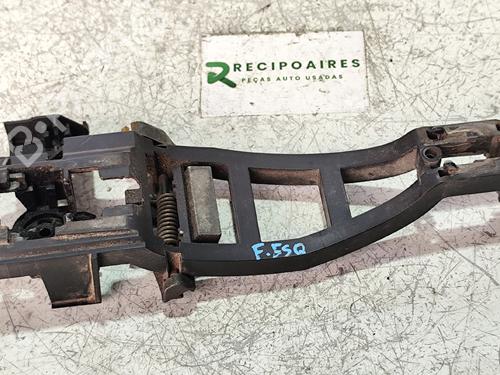 Used Front left exterior door handle FORD FOCUS I (DAW, DBW) [1998-2009]  31745244