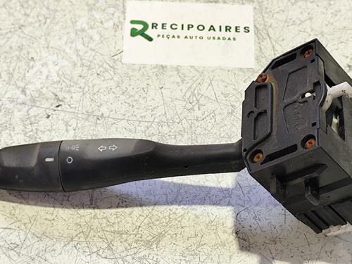 Commande de phare MITSUBISHI L400 Van (PD_W, PC_W, PB_V, PA_W, PA_V) 2500 TD (PD5W, PD5V, PA5W, PA5V) (87 hp) 31745251