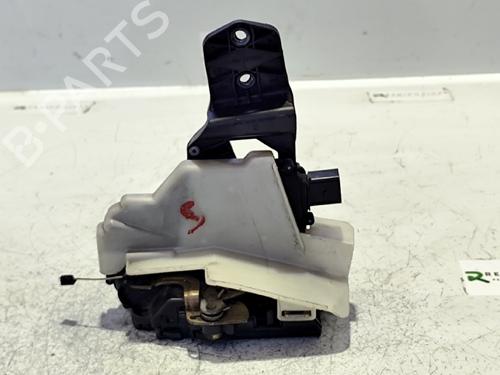 Højre bagtil lås VW PASSAT B5 (3B2) [1996-2001]  31745258