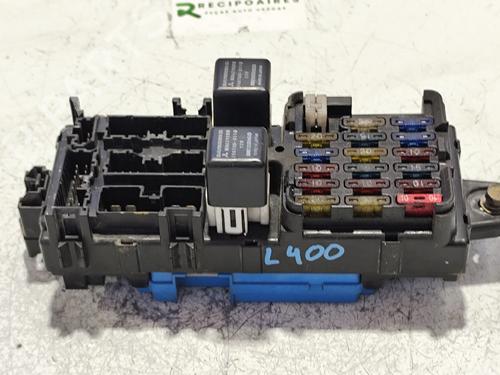 Sikringsdåse MITSUBISHI L400 Van (PD_W, PC_W, PB_V, PA_W, PA_V) 2500 TD (PD5W, PD5V, PA5W, PA5V) (87 hp) 31745290