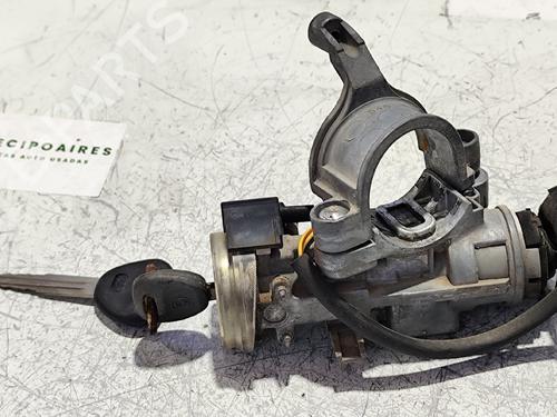 Mando MITSUBISHI L400 Van (PD_W, PC_W, PB_V, PA_W, PA_V) 2500 TD (PD5W, PD5V, PA5W, PA5V) (87 hp) 31745291