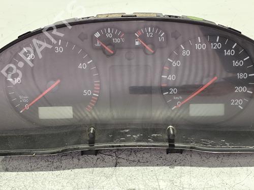 Used Instrument cluster VW PASSAT B5 (3B2) 1.9 TDI (101 hp) 31745314