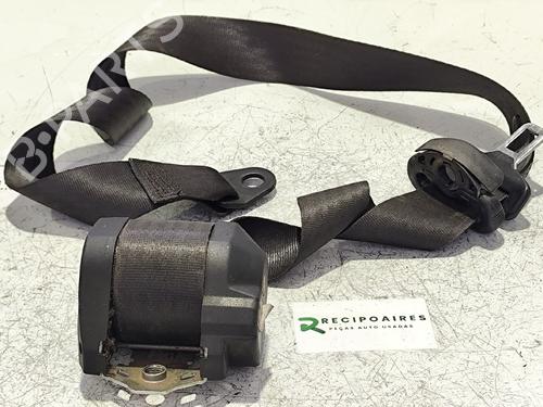 Cinto de segurança frente direito IVECO DAILY VI Van 33S12, 35S12, 35C12 (116 hp) 31745333