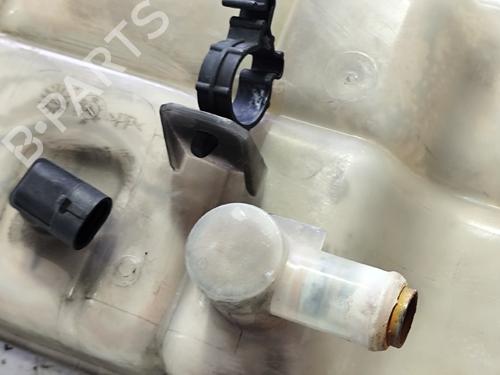 Ekspansjonstank IVECO DAILY VI Van 33S12, 35S12, 35C12 | BP31745337C120