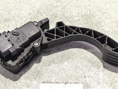 Pedal FORD FOCUS II Turnier (DA_, FFS, DS) 1.6 TDCi (90 hp) 31745184