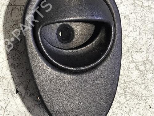 Venstre bak utvendig håndtak DAEWOO MATIZ (M100, M150) 0.8 (52 hp) 31745204