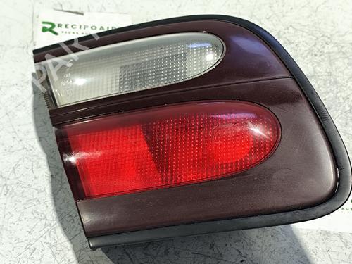 Used Left tailgate light NISSAN ALMERA I (N15) [1995-2000]  31745361