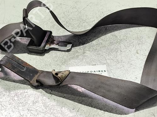 Used Front right seatbelt TOYOTA HIACE IV Van (_H1_) [1989-2005]  31745395