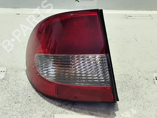 Used Left taillight RENAULT MEGANE I (BA0/1_) 1.4 16V (BA0D, BA1H, BA0W, BA10) (95 hp) 31745413