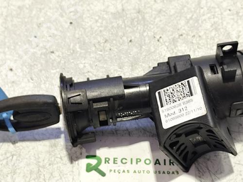 Spak kontakt FORD KA (RU8) 1.2 (69 hp) 31745416