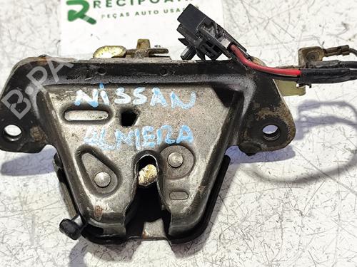 Bagklap lås NISSAN ALMERA I (N15) [1995-2000]  31745425
