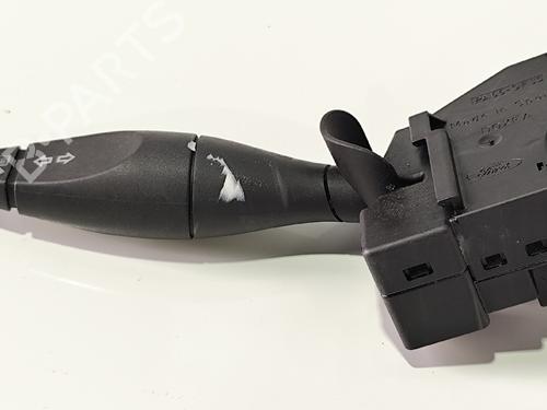 Used Headlight switch FORD MONDEO III Turnier (BWY) 2.0 TDCi (130 hp) 31745525